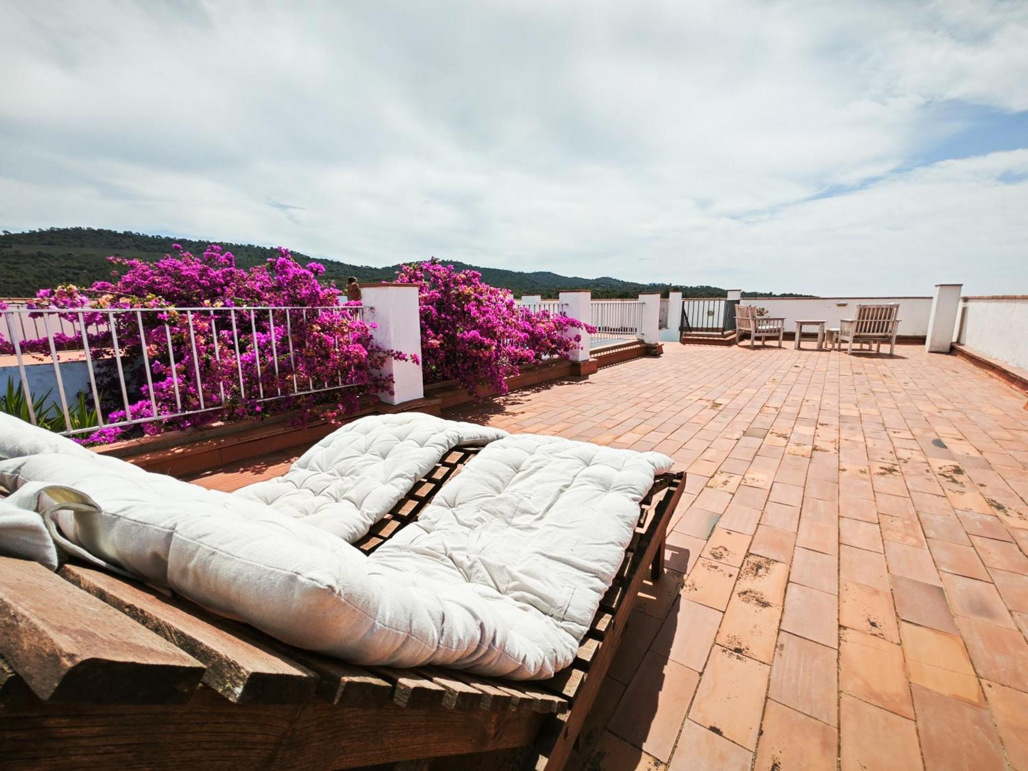 El Penell Apartament Llevant Vilamaniscle Extérieur photo